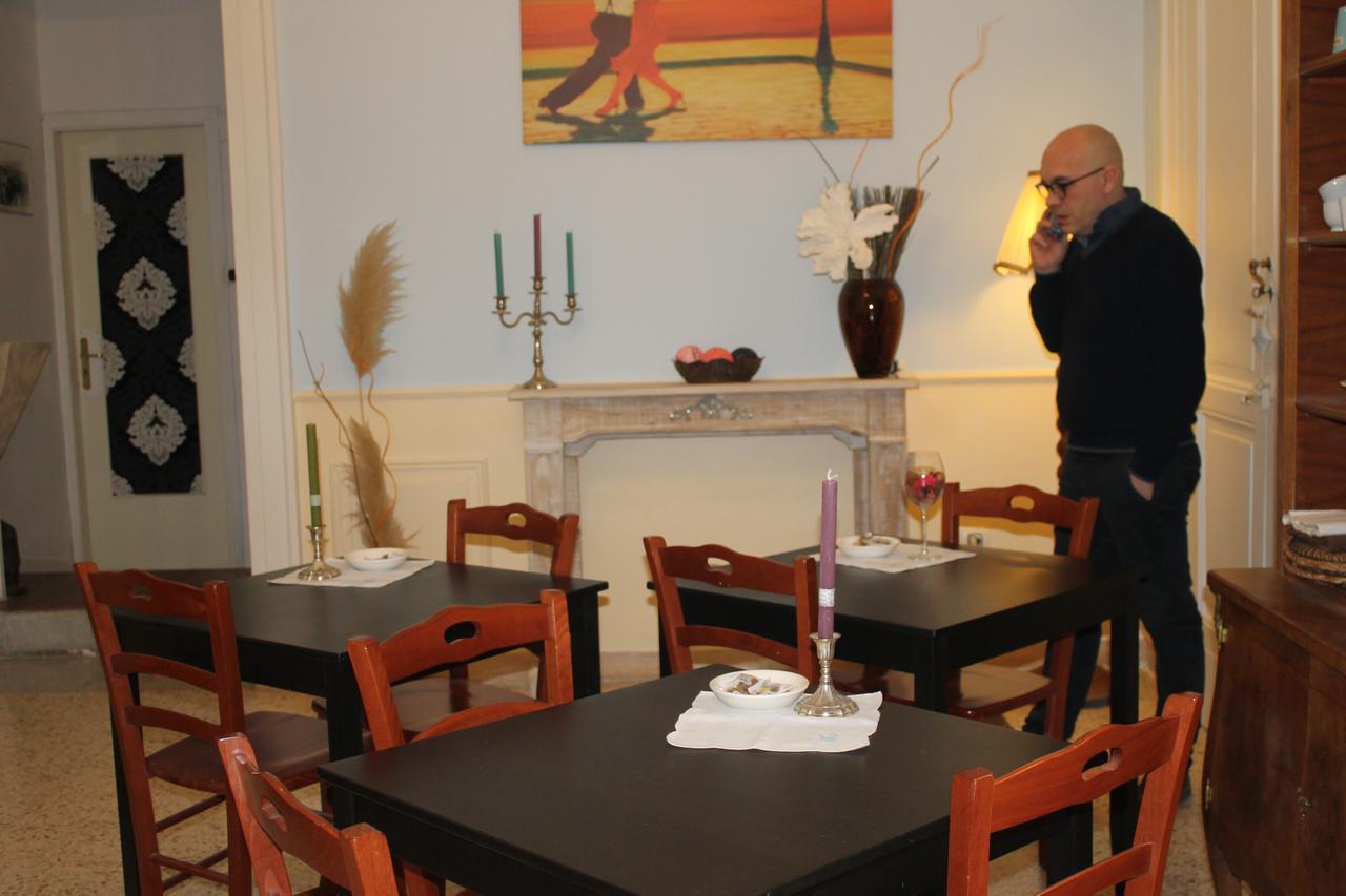Al 68 Di Piazza Cavour Bed and Breakfast Νάπολη Εξωτερικό φωτογραφία