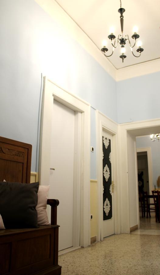 Al 68 Di Piazza Cavour Bed and Breakfast Νάπολη Εξωτερικό φωτογραφία
