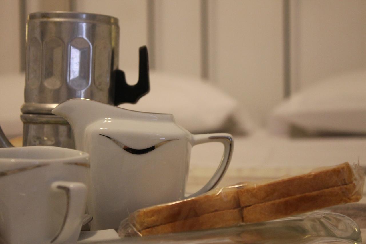 Al 68 Di Piazza Cavour Bed and Breakfast Νάπολη Εξωτερικό φωτογραφία